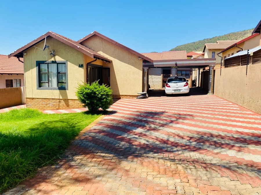 3 Bedroom Property for Sale in Tlhabane West North West